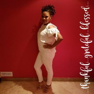 Meet your Posher, Angelle